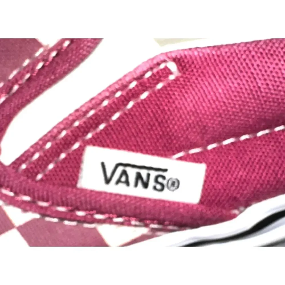 UEC Vans Classic Slip-On Checkered Shoe Unisex W8 M6.5